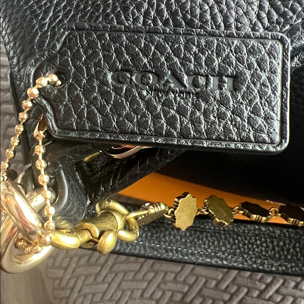 Coach Laurel Bag - Picture 9 of 9